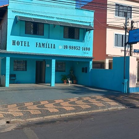 Hotel Familia Pôrto Ferreira Екстериор снимка